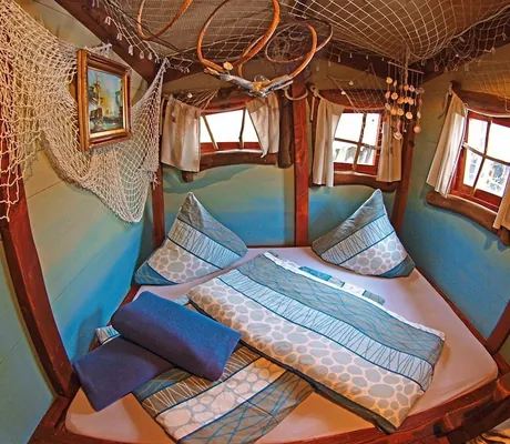 Zimmer_1.Deutsches_Baumhaushotel_Neisseaue