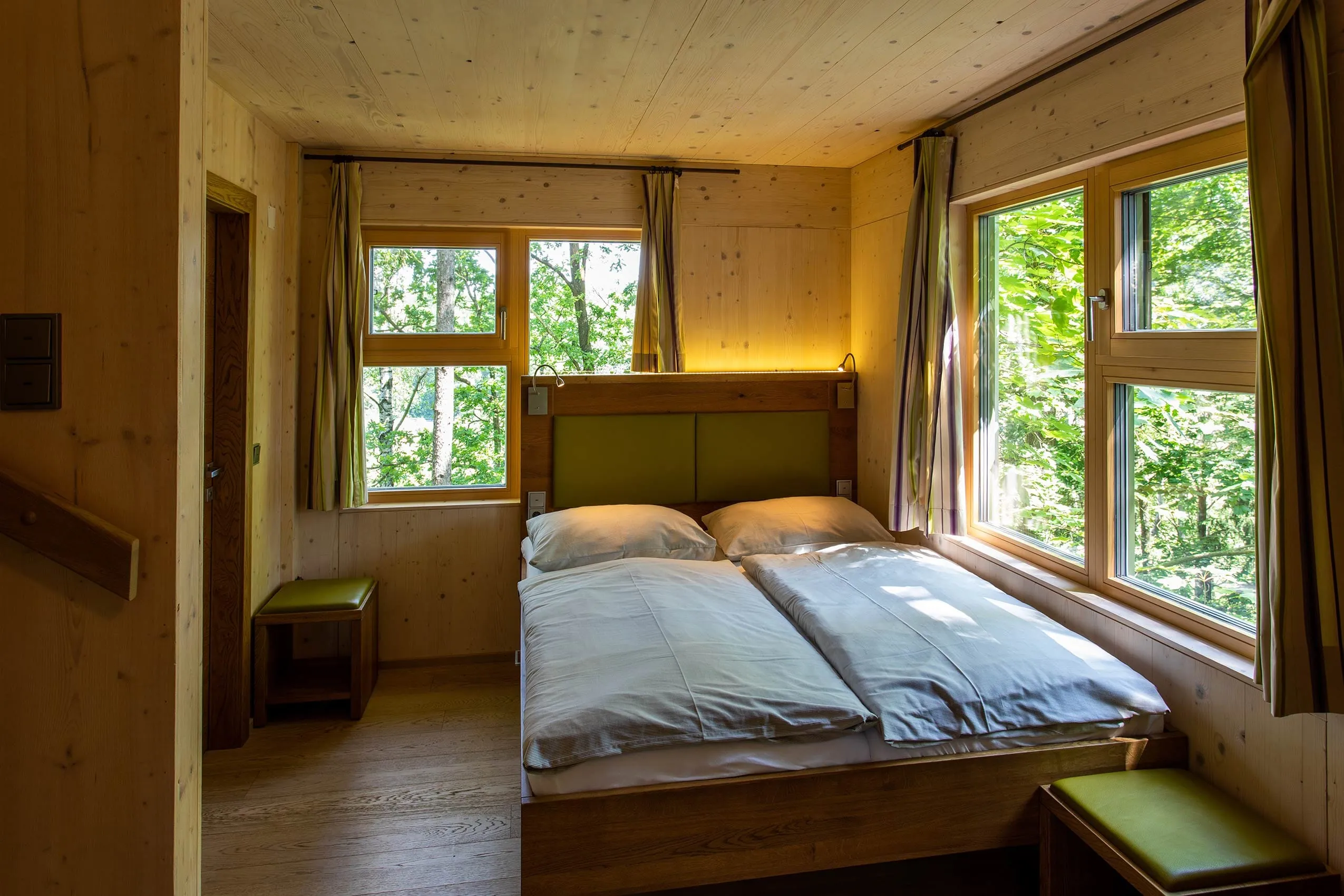 Baumhaus Lodge Schrems Schlafzimmer