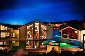 Hotel bei Nacht_Ulrichshof_Rimbach