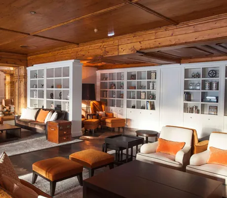 stylischer_Salon_im_Interalpen-Hotel_Tyrol