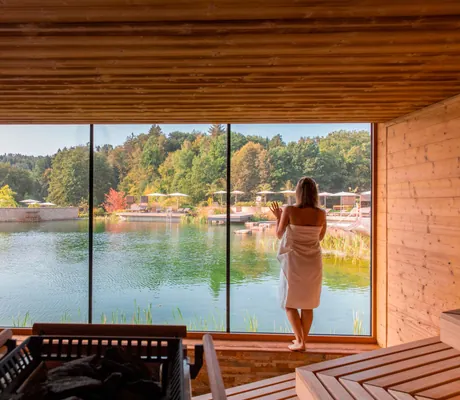 Sauna mit Blick auf den See