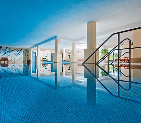 Indoor Pool_Sporthotel_Grafenwald_Baiersbronn