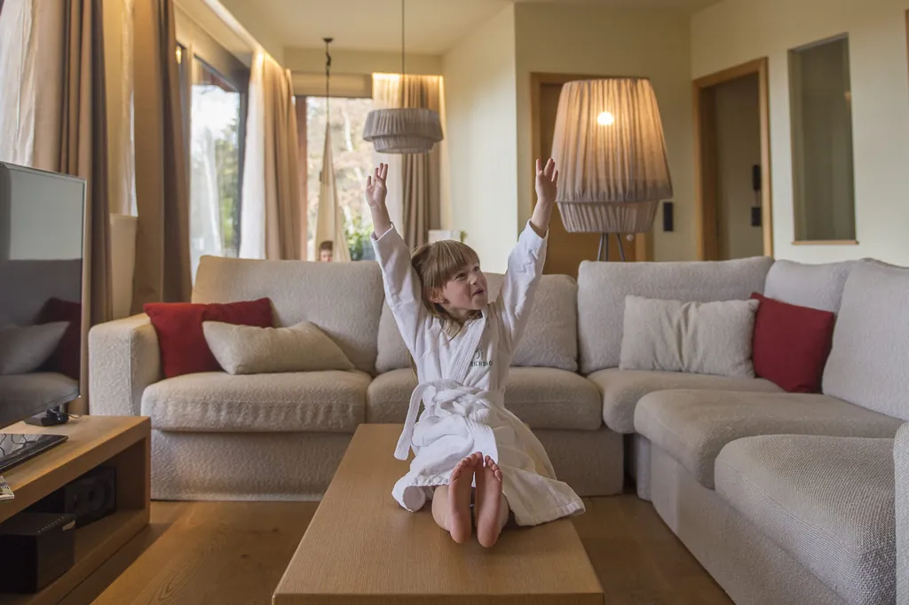 Ulrichshof_Kind_im_Bademantel