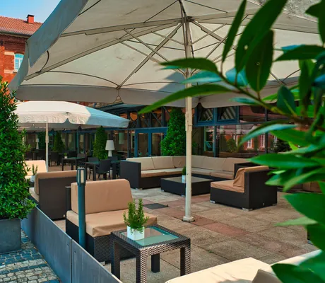 nestor Hotel_großer_Außenbereich