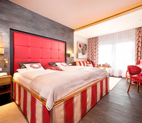 Junior_Suite_mit_Boxspringbett_Hotel Sommer