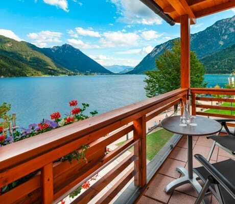 Balkon_mit_schöner_Aussicht_Travel Charme