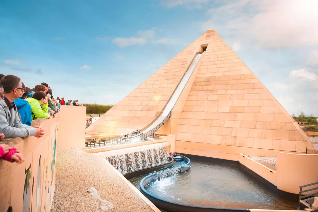 Freizeitpark Belantis Wasserachterbahn Pyramide