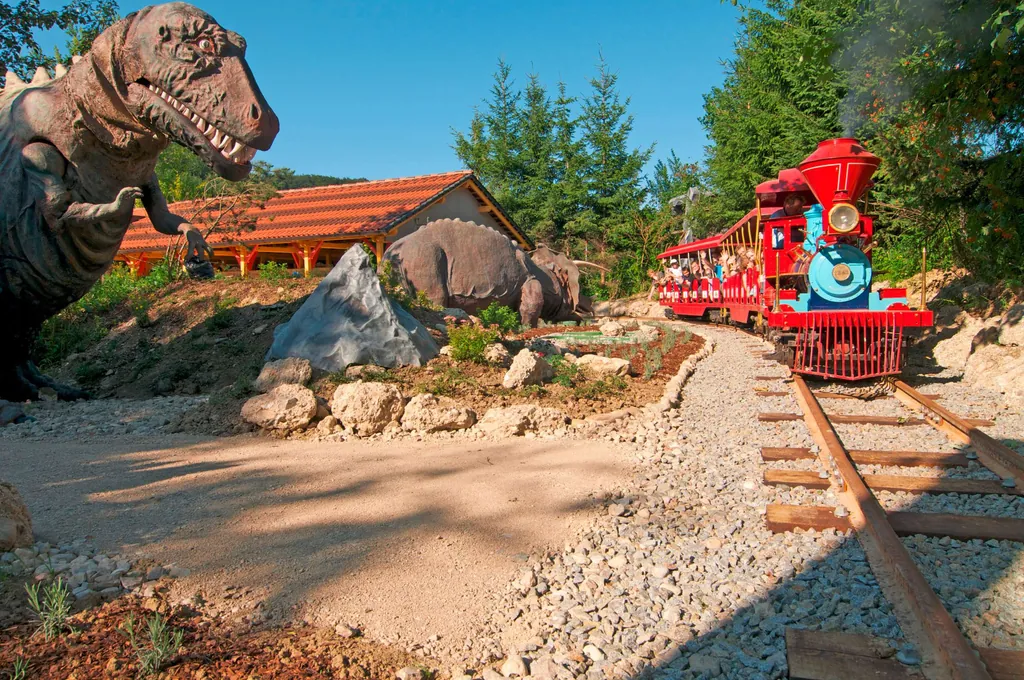 Freizeitpark Fantasiana Dinobahn