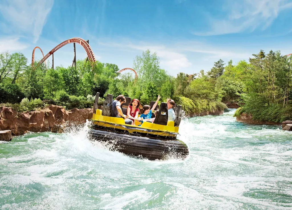 Freizeitpark Holiday Park Donnerfluss Wildwasserbahn