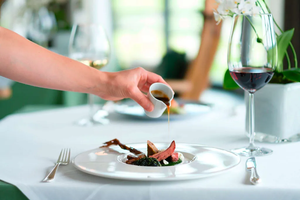 Sidi Food im Sonnenalp Resort