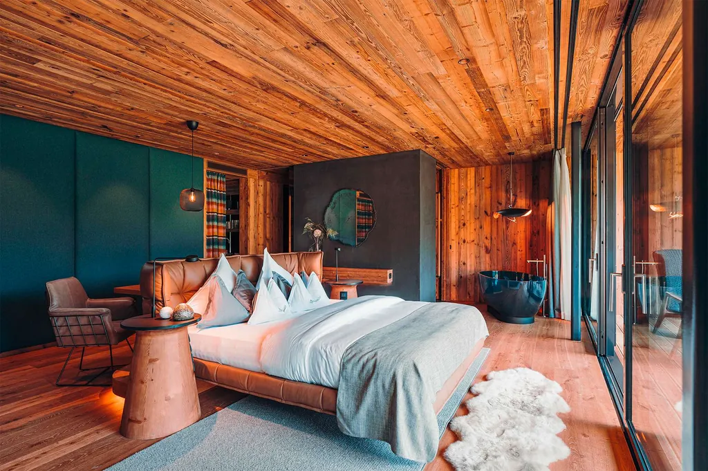 Junior Suite mit großem Fenster