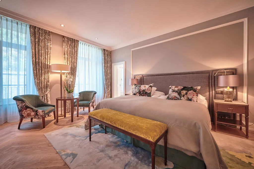 Doppelzimmer mit großen Bett