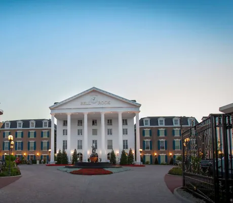 Fassade_des_Bell_Rock_Rust