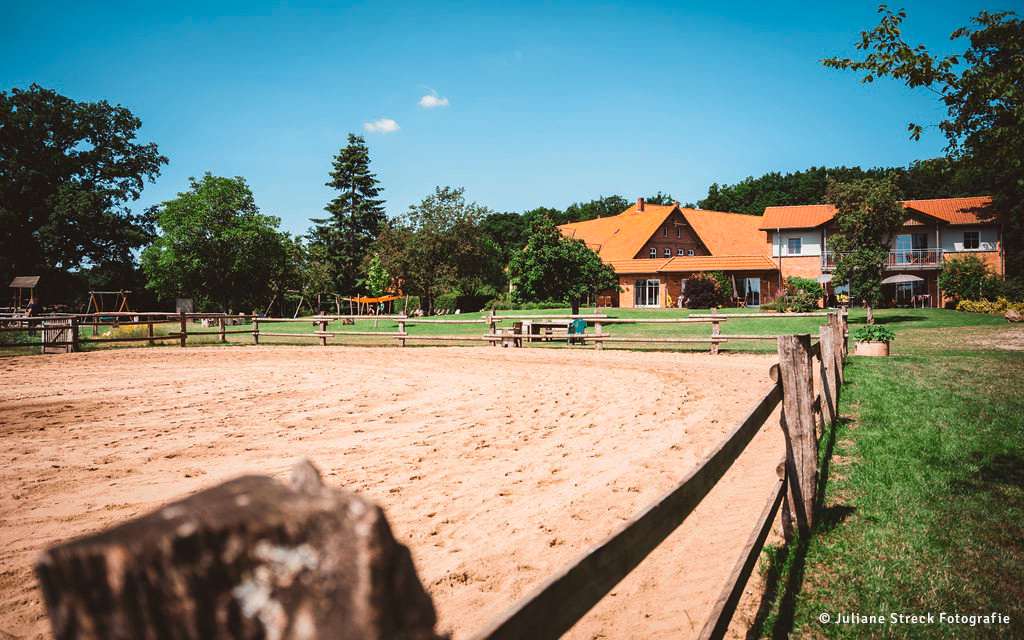 Kinderhotels in Deutschland: Landhaus Averbeck und die Koppel.