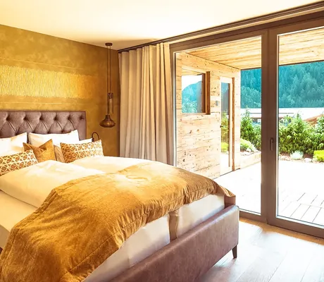 Schönes_Schlafzimmer_mit_Bergblick_Chalet Salena