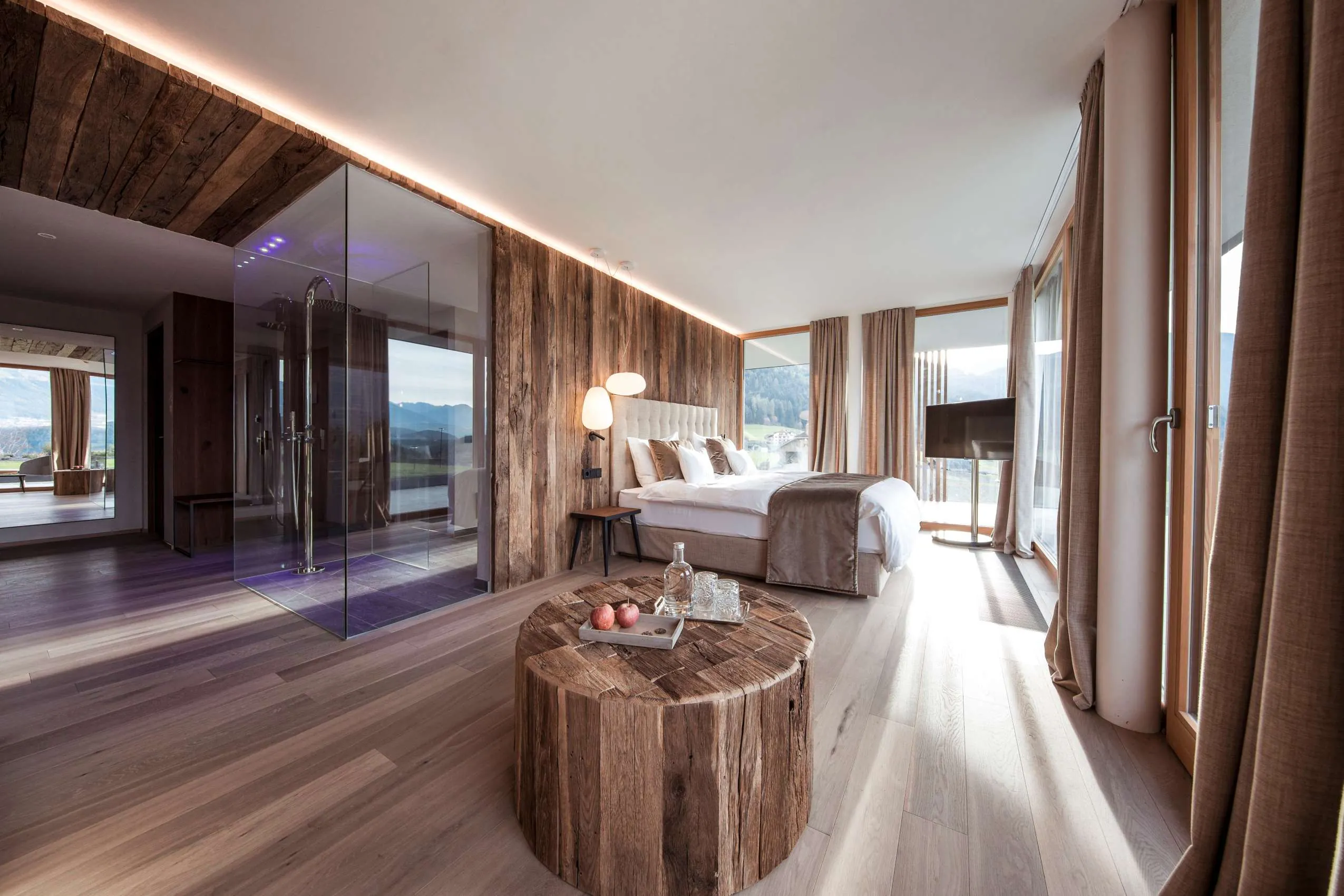 Zimmerausstattung_im_Hotel_Wellnesshotels_Suedtirol