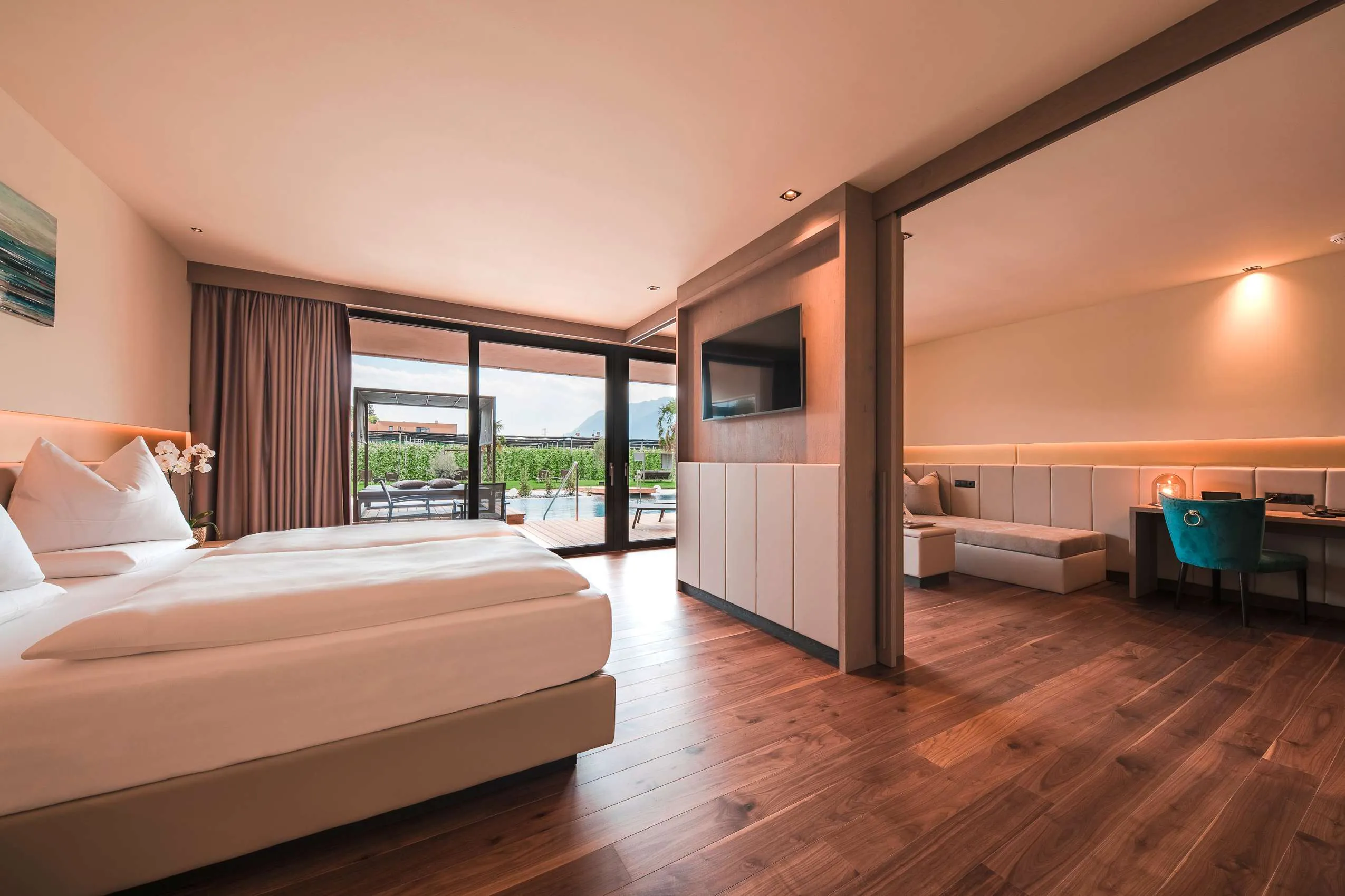 Suiten_mit_Zugang_zum_Pool_Wellnesshotels_Suedtirol