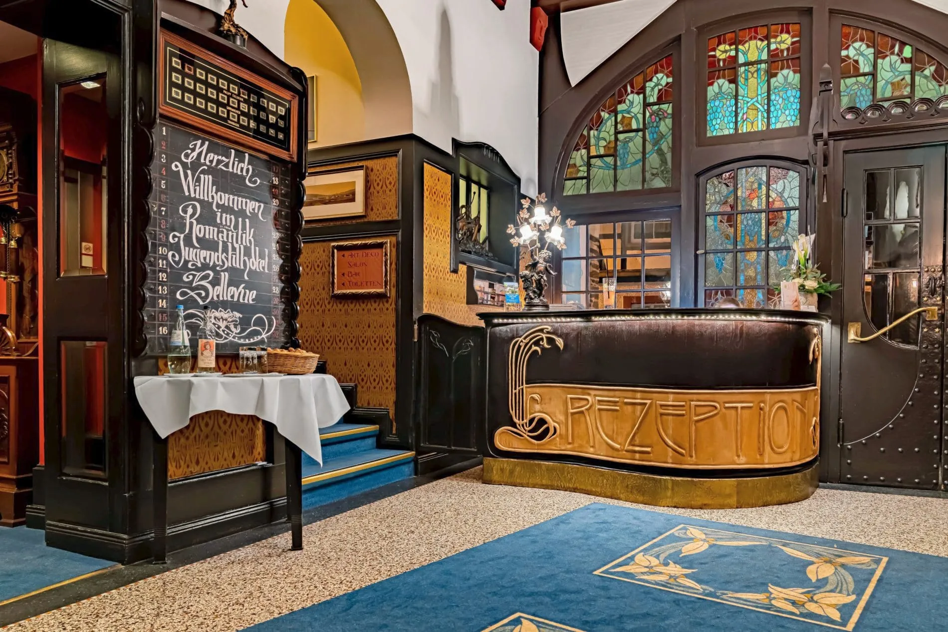 Rezeption des Bellevue in Zwanzigerjahre Optik