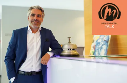 Marcus Fränkle in der Lobby des Hotels