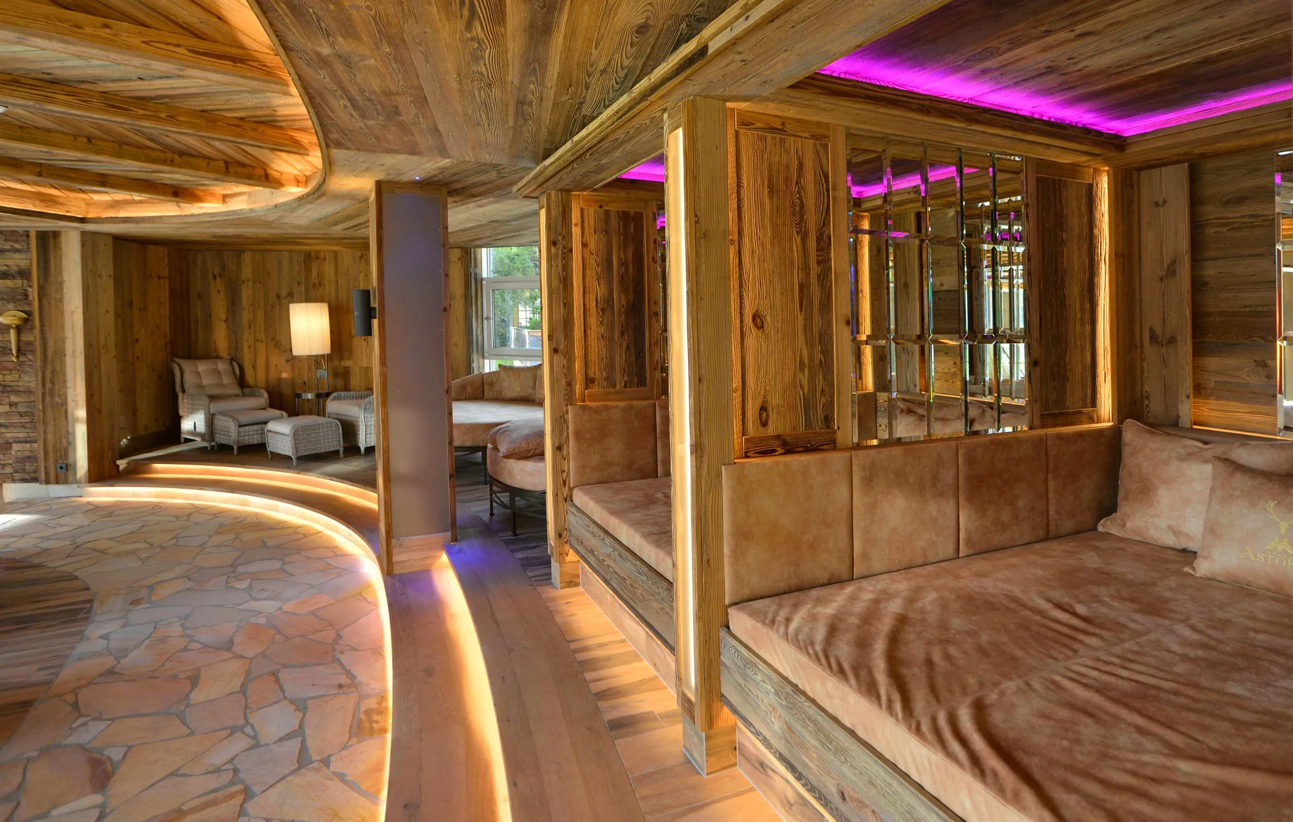 Spabereich im Alpin Resort Sacher