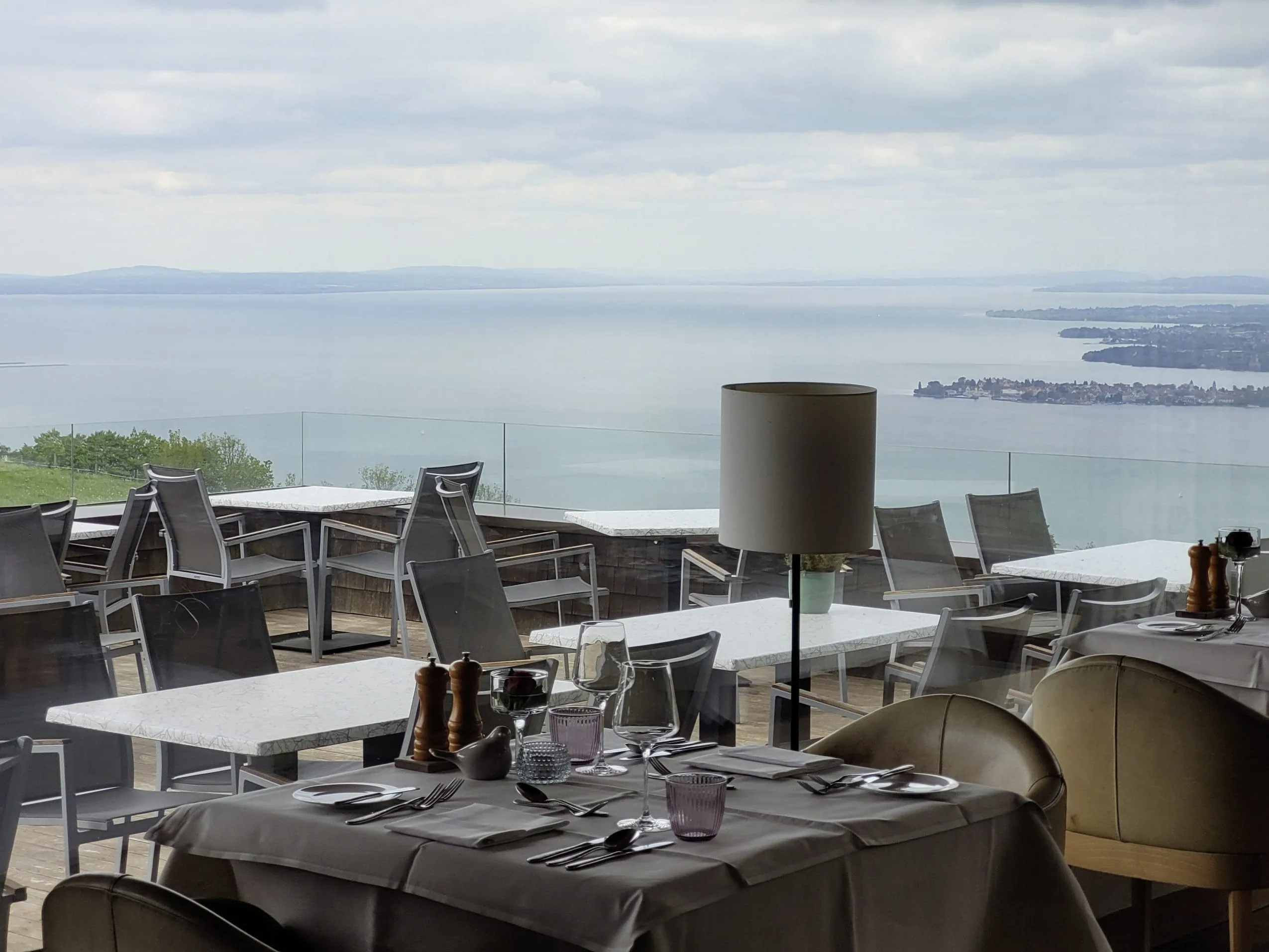 Restaurant mit Bodenseeblick im Mental Spa Resort Fritsch am Berg