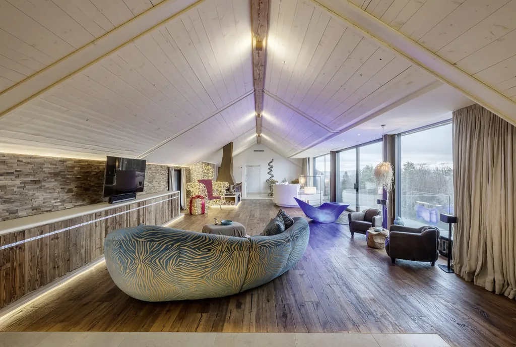 Wohnbereich mit Designersofa