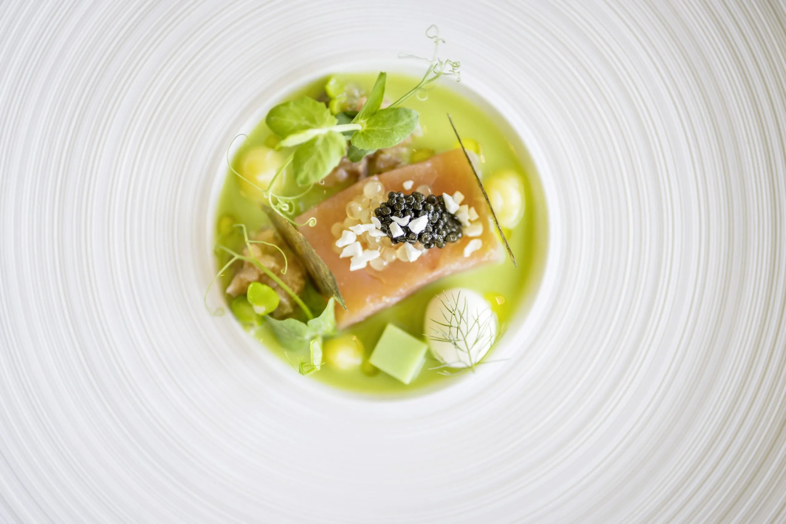 Gourmet-Restaurant des Luxus-Wellnesshotels Sonnenalp Resort in Deutschland