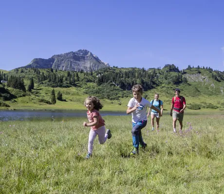 Familie am Körbersee