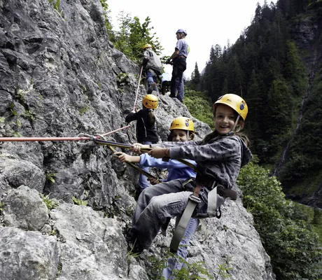 Kinder-Kletterkurs im Berghaus Schröcken