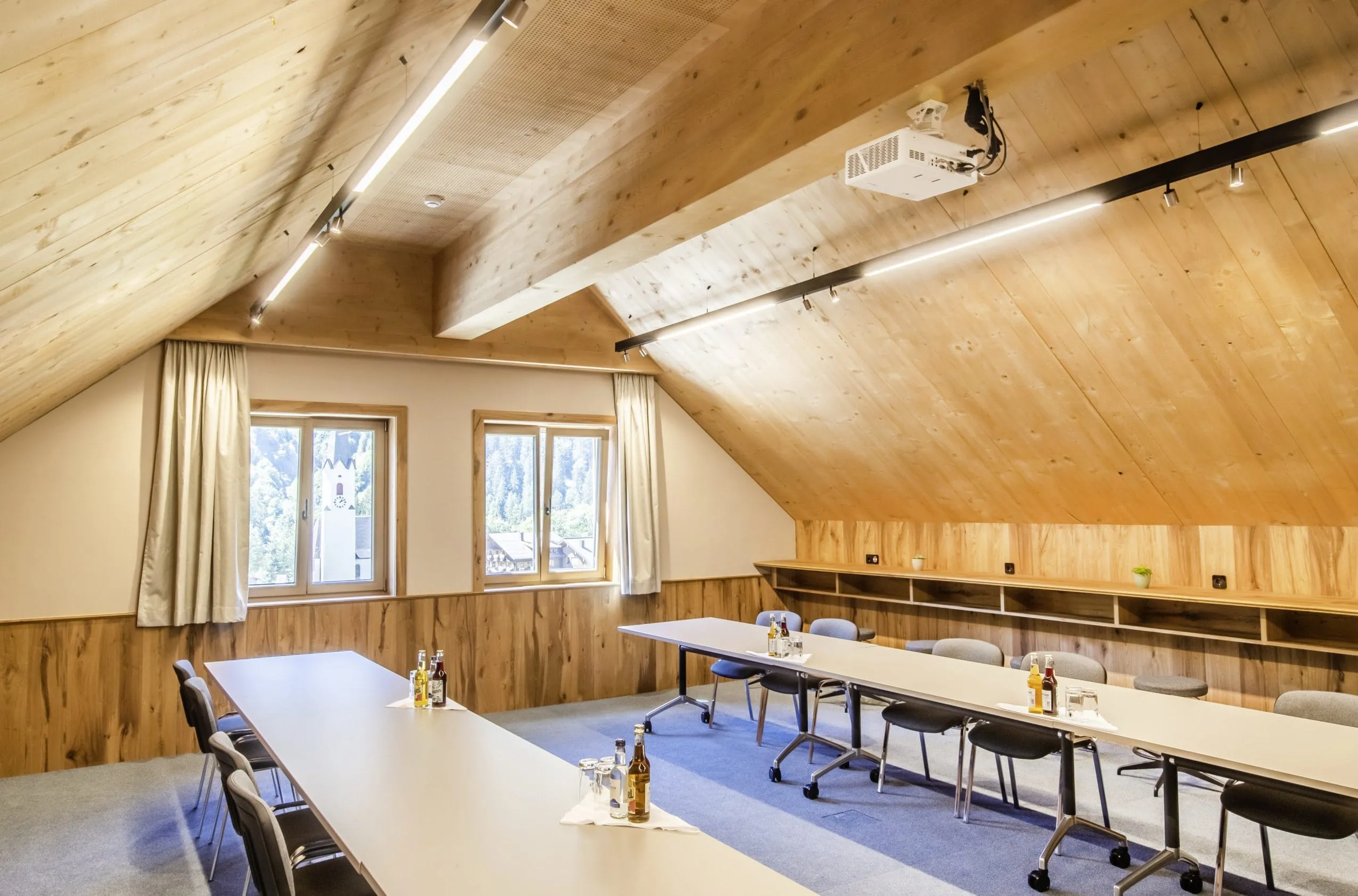 Tagungsraum im Berghaus Schr&ouml;cken