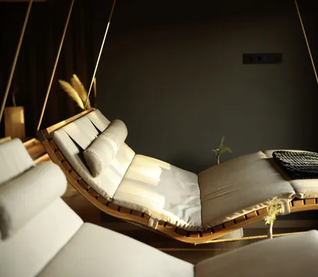 Schwebeliegen im Hotel Franks