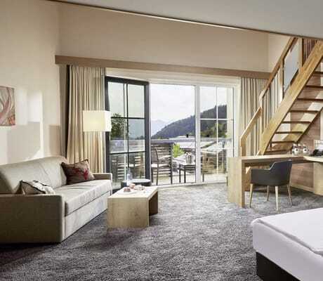 Suite mit Treppe zur Galerie im Panoramahotel Oberjoch
