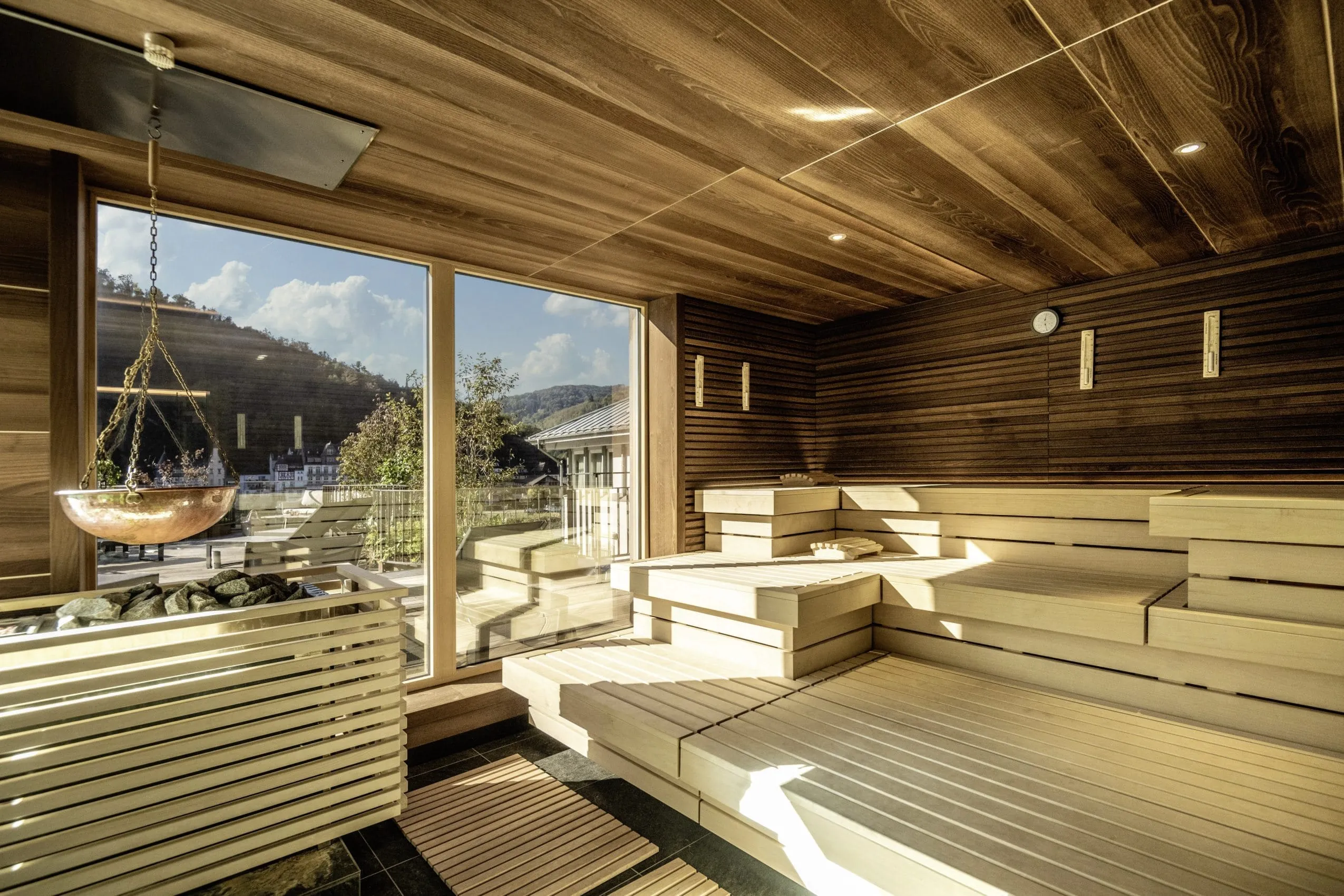 Sauna im Moselschl&ouml;sschen mit gro&szlig;em Panoramafenster
