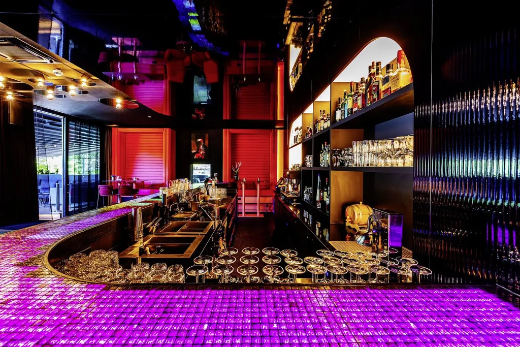 Hotelbar im nordicwave THE FLAMINGO