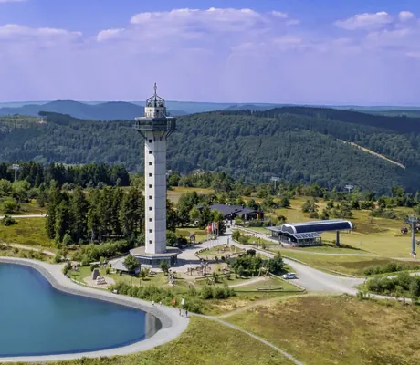 Ettlingersturm in Willingen neben dem See als Rahmenprogramm im Göbel's Landhotel